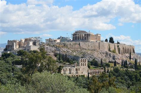 Best Historical Places In Greece