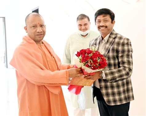 Yogi Adityanath Bjp Minister Nand Gopal Gupta Love Story 10th Pass Bjp