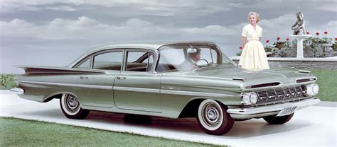 Crash Test Video Pits 2009 Chevy Malibu Against 1959 Chevrolet Bel Air Guess Who Wins