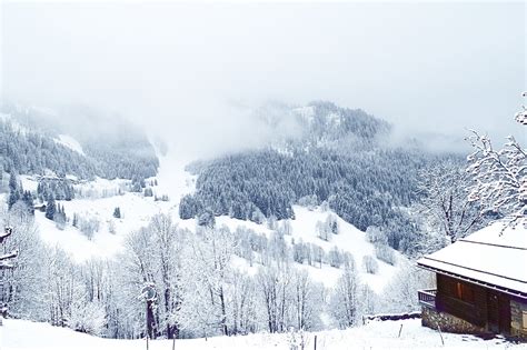 Snow Conditions In La Clusaz | Ski Weekends