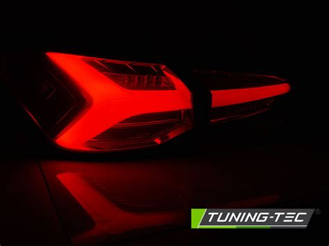 Voll LED Lightbar Design Rückleuchten für Ford Focus MK4 3 5 Türer 18