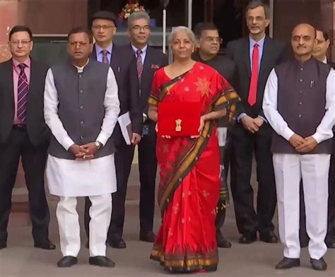 Budget Fm Nirmala Sitharaman Dons Red Silk Saree On Budget Day