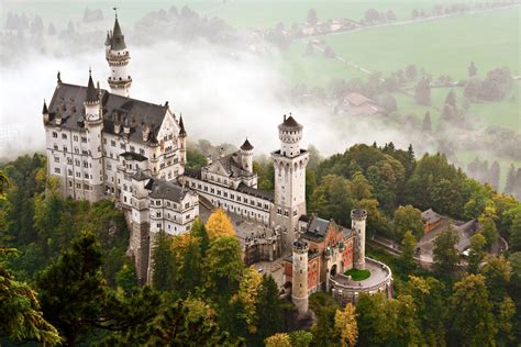 Zamek Neuschwanstein W Niemczech Najbardziej Bajkowa Budowla Na