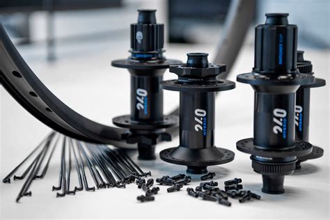 Dt Swiss Adds Heavy Duty Hybrid Hubs To Build Better Emtb