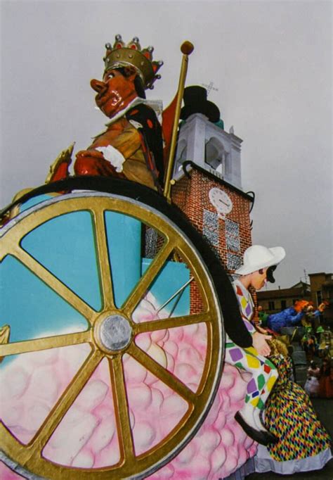 Restauro Per Un Gioiello Di Oleggio La Maschera Del Carnevale