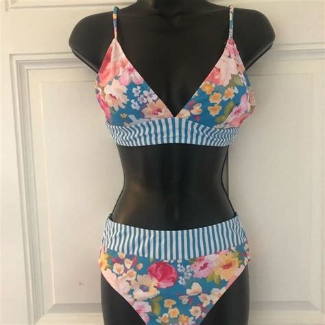 Beachsissi Swim Nwt Beachsissistriped And Flowered Bikini Small