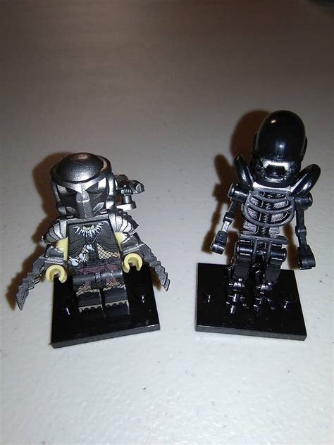 Lego Alien Vs Predator Minifigures | atelier-yuwa.ciao.jp