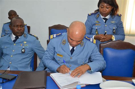 INSTALLATION DES NOUVEAUX RESPONSABLES A L EMAA Armée De L Air