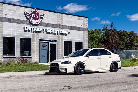 Modified Lancer Evo X : r/carporn