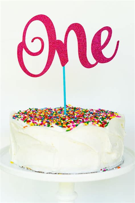 Make These Custom DIY Birthday Cake Toppers In Just A Few Simple Steps