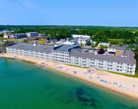 Hamilton Inn Select Beachfront | green tripz directory