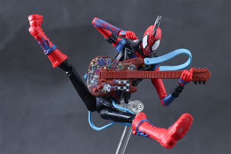 B フィギュア マーベルレジェンド スパイダーパンク（スパイダーマン アクロス・ザ・スパイダーバース） レビュー アメコミ・特撮