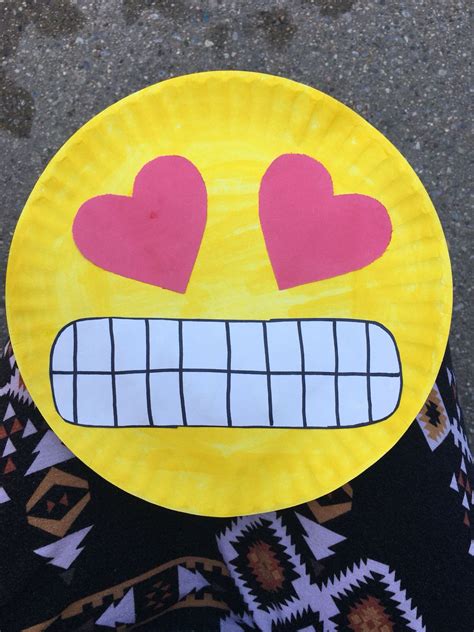 Emoji Crafts With Paper Plates Diy And Crafts