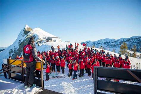 Palisades Tahoe Ski Patrollers Take First Step Towards Unionizing