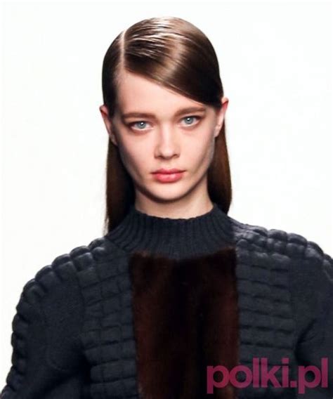 8 makijaży nude prosto z pokazów