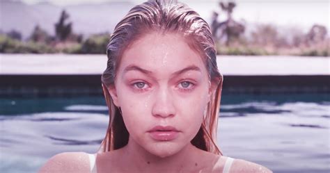 Gigi Hadid Replaces Chrissy Teigen In Netflix S Never Have I Ever Following Cyber Bully Scandal