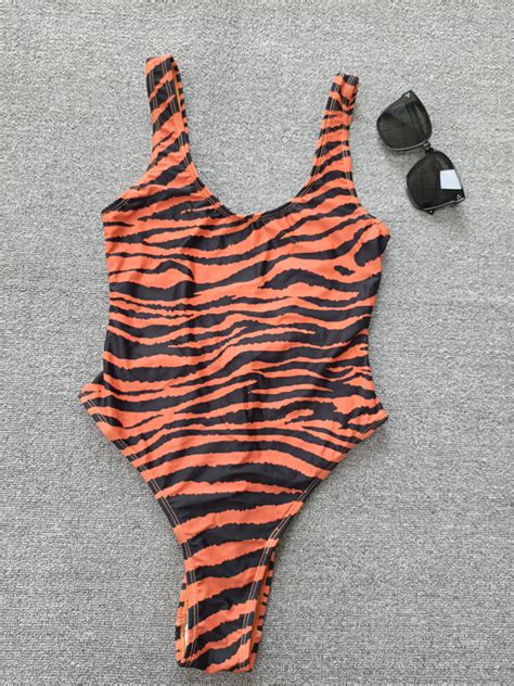 One Piece Stripe Zebra Printed Swimwear Sexy Bikini Swimwear For Women Designer Beachwear And