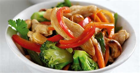 Chicken And Cashew Nut Stir Fry Valeo Foods