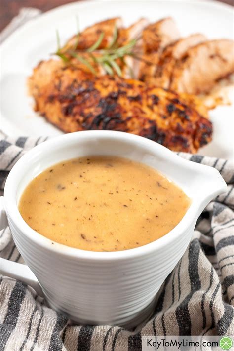how to make gravy out of turkey drippings