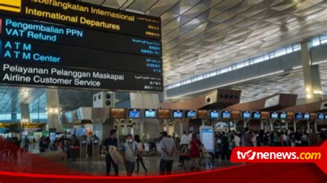 Hari Ini Diprediksi Jadi Puncak Arus Balik Libur Tahun Baru Di Bandara