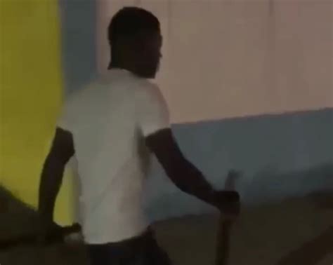 Video discusión entre hombre ultimado y agentes de la Policía en Arenoso