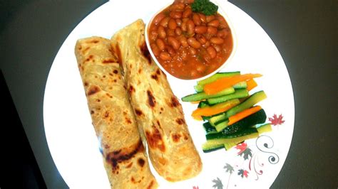 How To Make Soft Layered Chapati Served With Beans And Veggies Youtube