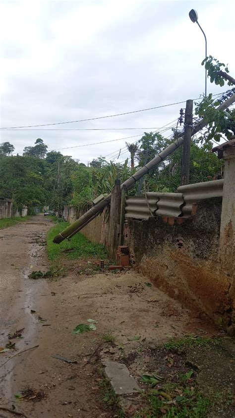 Moradores De Mag Fazem Protesto Por Falta De Energia Super R Dio Tupi