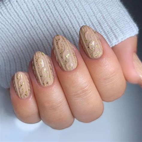 Cable Knit Nails Are The Cosiest Design For Winter Global Fashion Report