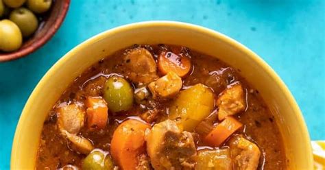 Pollo Guisado Puerto Rican Chicken Stew Recipe Yummly