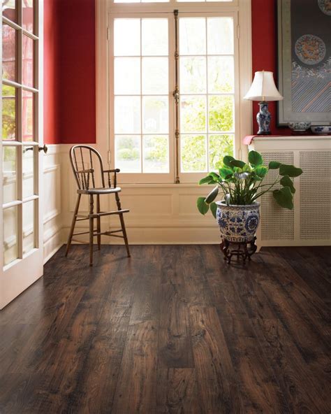 Shop Mohawk Revwood Select Rustic Legacy Earthen Chestnut Cad74 04w Laminate Flooring Kellys