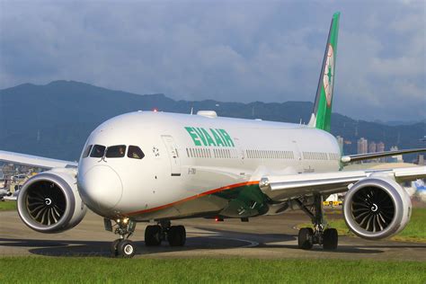 Eva Air Boeing Dreamliner B Manuel Negrerie Flickr