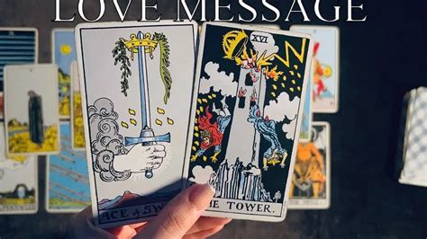 Descubre tus secretos de amor con La Torre Tarot del Amor Atrévete