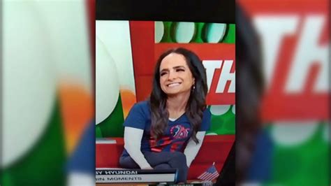 Lauren Shehadi Wearing Mlb Teamsjersey In Mlb Central 2022 Youtube