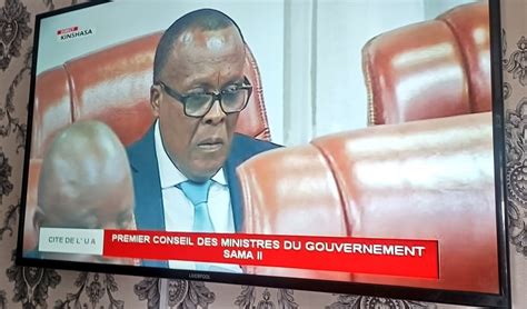 RDC Le nouveau ministre de sportet Loisirs François Kabulo prend