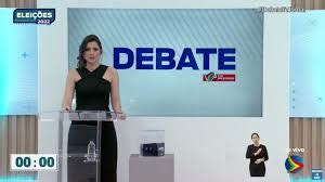 Apresentadora Passa Mal Desmaia Durante Debate E Assusta Candidatos