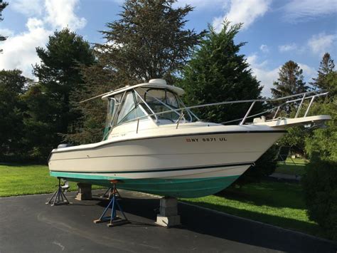 1997 Pursuit 2470 Walkaround Boat For Sale Waa2