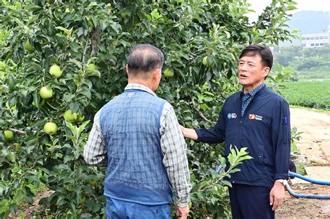 특별인터뷰 윤경희 군수 “청송하면 사과 자부심 대단‘청송사과축제에서 확인하세요”