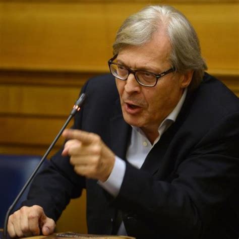 Vittorio Sgarbi A Rtl Se Draghi Va Al Colle Nuovo Governo Con