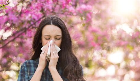 How To Naturally Prevent And Treat Allergies Hotze Health And Wellness