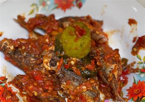 Resep Ikan Selar Goreng Balado Oleh Marissa P Ristanto Cookpad