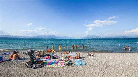 Garda Lake Public Beach Near Desenzano Del Garda In A Beautiful Summer