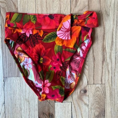 Hawaiian Tropic Bikini S Vintage Tropical Floral Gem