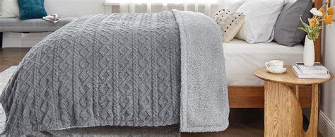 Bedsure Kuscheldecke Decke Sofa Strickdecke Wohndecken Kuscheldecken