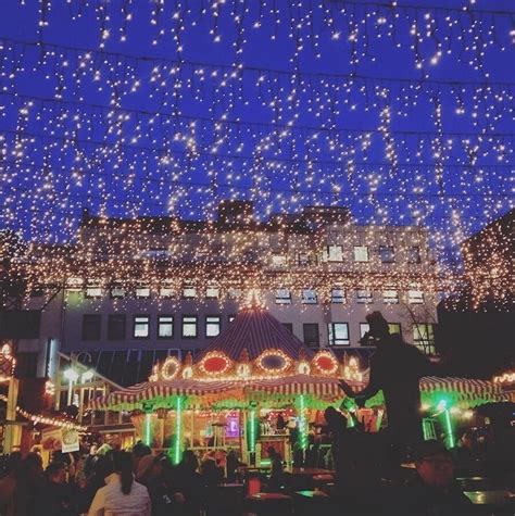 Stunning Christmas Lights From Around The World
