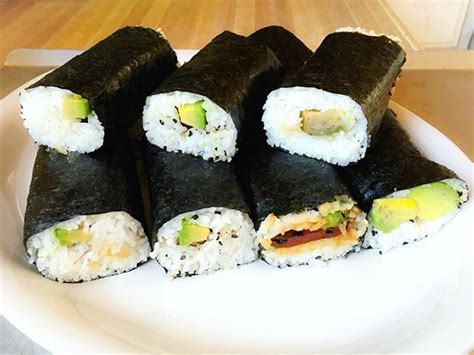 Spam Musubi w/ avocado and teriyaki | Raw vegan, Food, Teriyaki