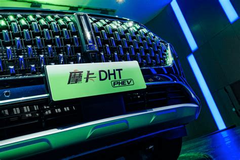 摩卡dht Phev预售299万元起，魏牌迈进“0焦虑智能电动”新赛道用户技术能源