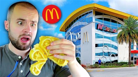 Eating At The World S Largest Mcdonald S Menu Review Youtube