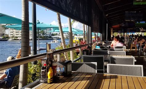 Best Waterfront Dining in Fort Lauderdale - Southern Boating