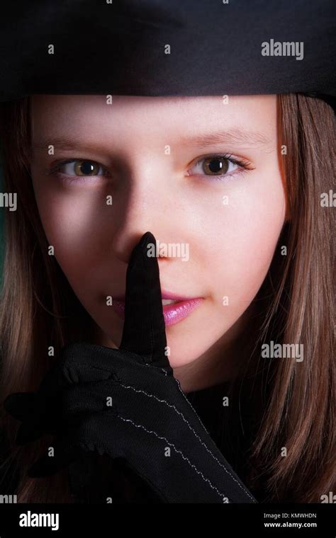 Niña Bonita De 11 Años Fotografías E Imágenes De Alta Resolución Página 2 Alamy