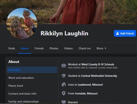 Hot Teacher Rikki Lynn Laughlin Sent A Teen Boy Nudes Tried To Arrange Sex When Hubby Was Away